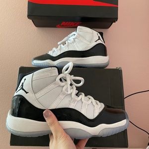 Air Jordan 11 Retro gs’ Concord’